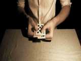 آموزش شعبده بازی و تردستی - ترفند عجیب عوض کردن جای کارت بازی وسطی