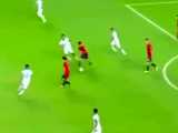 حرکت تماشایی پدری ستاره جوان بارسلونا مقابل آرژانتین