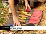 ویدئو؛ هنرمند ایتالیایی به درخت‌های مُرده رم جان بخشید