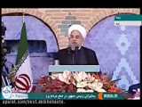 واکنش روحانی به شعار مخالفان در هنگام سخنرانی در یزد