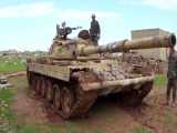 به غنیمت گرفتن تانک تروریست ها توسط رزمندگان ارتش سوریه در شرق ادلب
