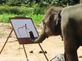 فیل های نقاش