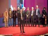 کنایه امیر آقایی در اختتامیه جشنواره فجر به مجری شبکه افق