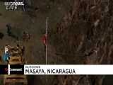 بندبازی بر دهانه آتشفشانی در نیکاراگوئه!
