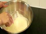 با زدن خامه مشکل دارید ؟ خامه شیرینی   How to Make Whipped Cream  _ Episode 10
