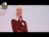 سرود اسلامی بسیار زیبا توسط دختر اسلامی با حجاب( فقط تا اخر ببینید)