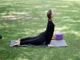 ورزش یوگا در خانه - آموزش تمرینات یوگا برای تقویت عضلات و بهبود درد گردن