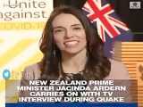 خونسردی نخست‌وزیر نیوزیلند هنگام وقوع زلزله در برنامه زنده تلویزیونی