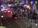حمله خودروی پلیس آمریکا به تظاهرکنندگان و تلاش برای زیرگرفتن آنان در ساندیگو