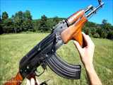 شلیک با سلاح کلاشنیکف AK-47