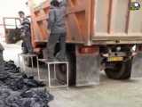 کشتن جوجه های مشکوک به کرونا در ایران داخل نایلن زباله
