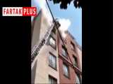 آتش‌سوزی در خیابان ستارخان تهران/ نجات یک مرد از بین دود و آتش 