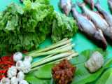 پخت سوپ ماهی و سبزیجات برای کارگرهای قبیله در جنگل | (تکنیک زندگی 92)