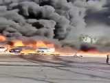 تصاویری از خودروهای گیر کرده در آتش بازار بزرگ عجمان امارات