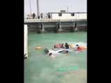 سقوط خودرو در دریا و نجات ۶ سرنشین