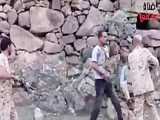 شجاعت رزمنده یمنی در بند مزدوران سعودی
