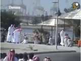 کشور سعودیه مردم را با شمشیر اعدام میکند
