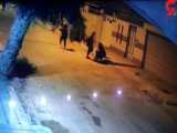لحظه حمله وحشتناک به 3 دختر جوان در اهواز / بازداشت مهاجمان