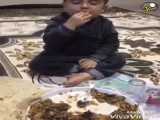 سحری خوردن کودک ۳ ساله