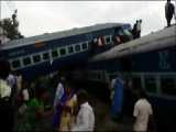 خروج مرگبار قطار از ریل در هند