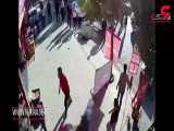 لحظه حمله وحشتناک گنده لات ها به مغازه ای در وسط شهر کرمانشاه