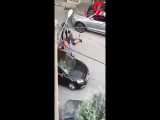 2 شرور مسلح به خاطر یک دختر در منطقه سعادت آباد تهران دست به اسلحه شدند و به سمت
