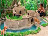 ساخت قلعه با خندق پر از ماهی برای توله سگ‌ها | (لانه‌های دست‌ساز 9)