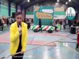 مسابقه طناب‌کشی بانوان در اختامیه جشنواره بزرگ ورزشی خانوادگی در سالن سمنان