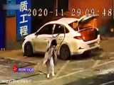 لحظه انفجار یک خودروی گازسوز شده در چین