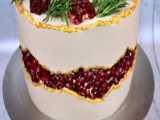 طرز تهیه و تزئین کیک اناری ویژه شب یلدا