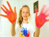 پولینا - بازی پولینا با رنگ ها - نقاشی با دست