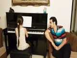 ویدیو ای از پیانو زدن بچگی های من ( غوغای ستارگان )