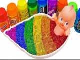 مخلوط کردن اسلایم رنگین‌کمان با عروسک نوزاد | بازی و سرگرمی