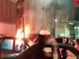 فیلم لحظه گیر افتادن مادر و کودک مشهدی داخل خودرو آتش گرفته
