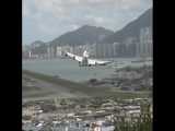 747 Hard Crosswind Landing In Hong Kong