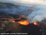 نمای نزدیک از آتشفشان در حال فوران آیسلند که توسط پهپاد گرفته شده