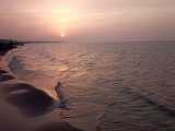 لحظه ی غروب آفتاب دریای شمال _ نوشهر ( کلیپ رحمان )