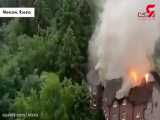 فیلم آتش گرفتن خانه اعیانی در اصابت صاعقه هولناک