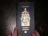 پاسپورت کانادا زیر فرابنفش