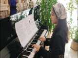 اجرای آهنگ ( عزیز جون ) از انوشیروان روحانی با پیانو