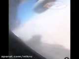 تصویری وحشتناک یک شهروند افغانی در بیرون هواپیمای درحال پرواز است!