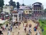 هند میزبان جشنواره سالانه پرتاب سنگ در ستایش یک خدای هندی است - 75 نفر زخمی شدند