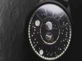 ساعت ناسا آپولو 15؛ طراحی خاص با صفحه ای از جنس آسمان 