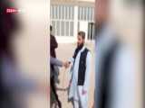 مصاحبه خبری یک مسئول طالبانی در فرودگاه قندوز همزمان با رسیدن محموله امدادی ایرا