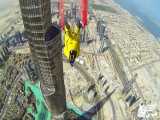 پرش آزاد از روی برج خلیفه دبی! 