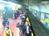 حادثه وحشتناک برای یک زن در متروی آمریکا