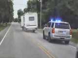 تعقیب و گریز وحشیانه پلیس RV  Dodge Charger به سرقت رفته. فعالیت پلیس