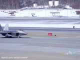 آموزش و تمرین جنگنده های F-22 Raptor در آلاسکا برای مقابله با دشمن