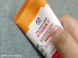 نقدو بررسی ضد آفتاب ویتامین سی بادی شاپ SPF 30