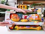 اسباب بازی های  اِما و شارلوت - بازی در استخر - قوانین استخر شنا برای کودکان